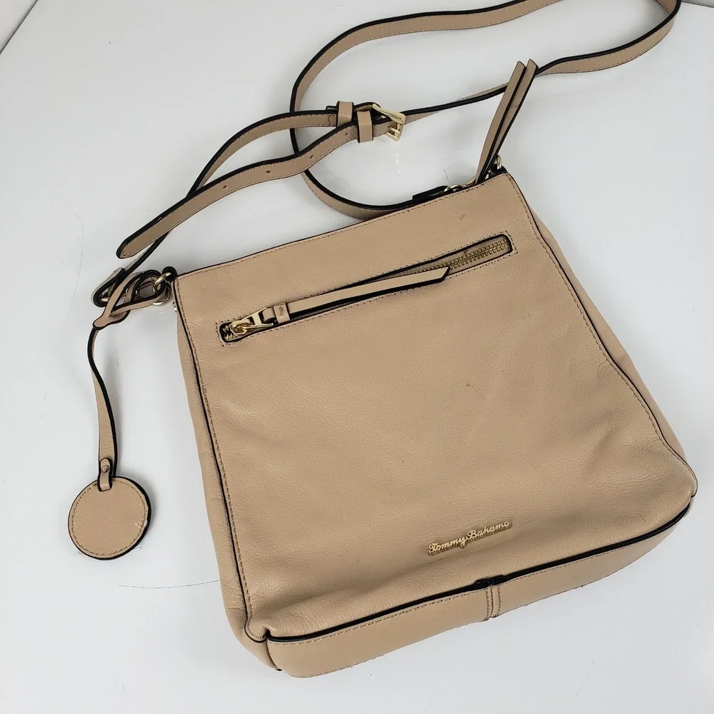 Tommy‎ Bahama Tan Leather Laser Cut Chevron Crossbody Bag Gold Hardware Charm